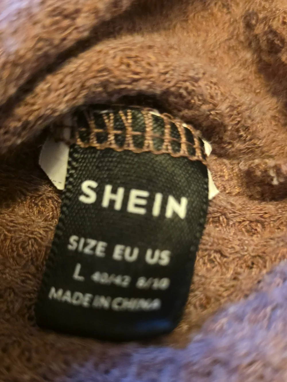 Shein Ribbed Button-Front Tank Tops - Picture 5 of 5